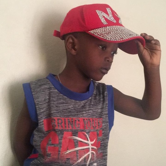 Meet your Posher, Olushola - Picture 1 of 1